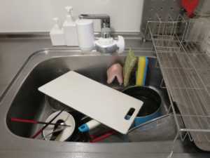 台所　洗い物